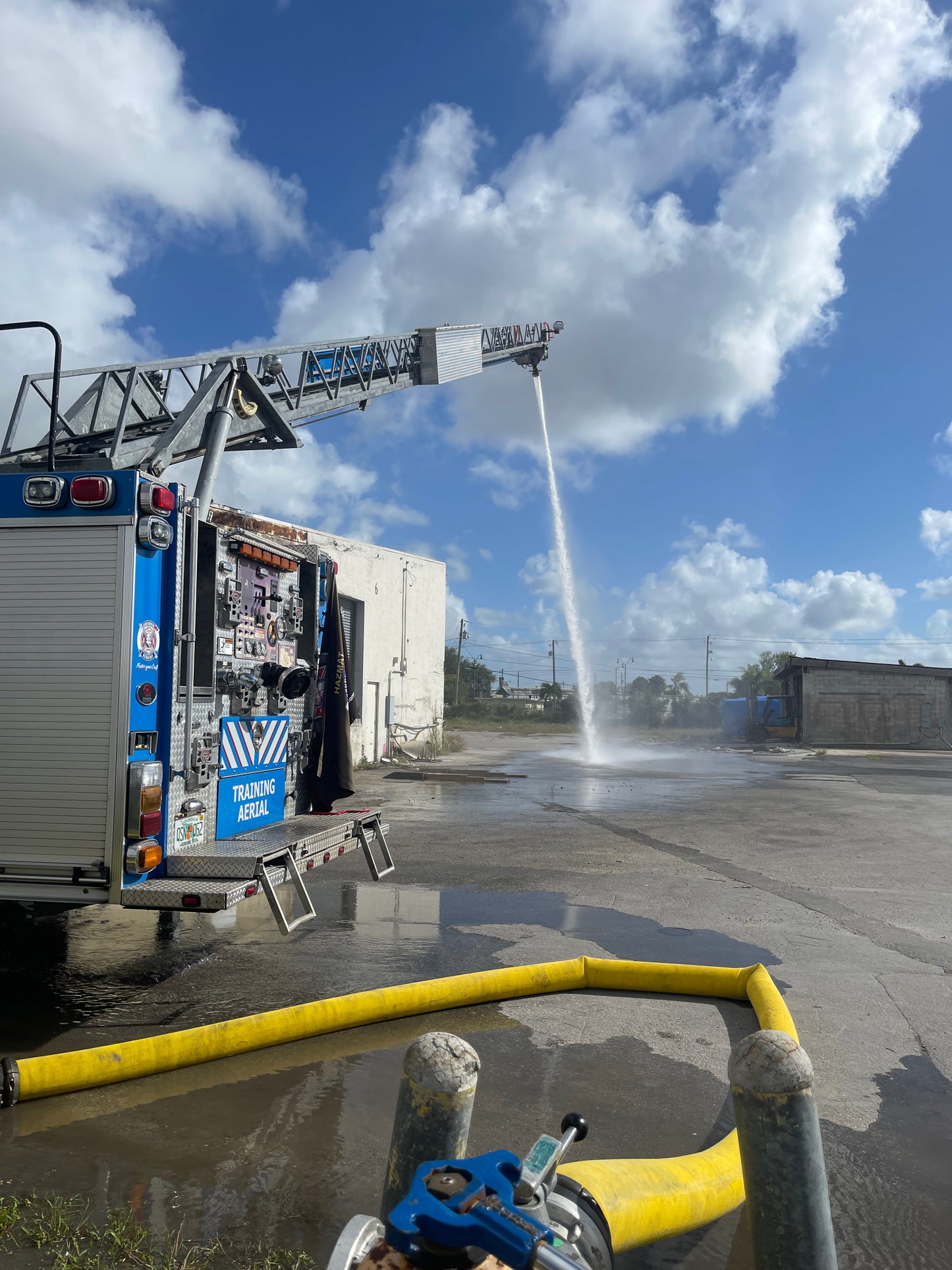 2006 Spartan Gladiator 60' rear-mount aerial fire truck (USED)